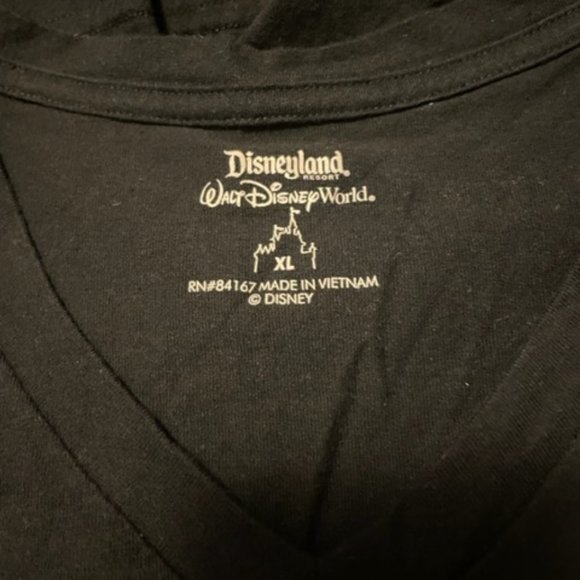 Disney 2011 Disneyland Resorts Black V-neck Tee. XL Walt Disney World 2011 with - Picture 3 of 9